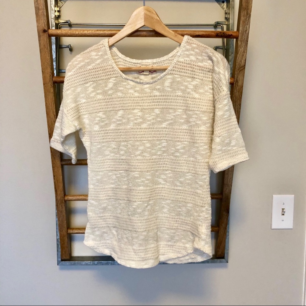 button back, fitted sheer top | size S